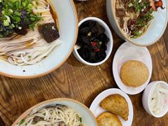 -刘聋子粉馆(张家界总店)