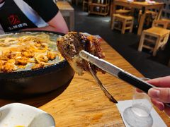 -么肆烤肉(汉街形象店)