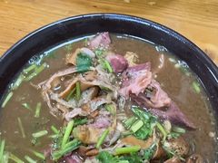 -六爷门框百年卤煮