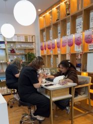 -鲸彩·美甲美睫科技护肤