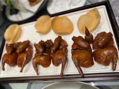 红烧乳鸽-茅庐·川粤精品私房菜(金沙遗址店)