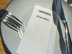 -The Diner X餐厅(青岛万象城店)