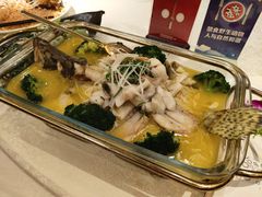 -宜昌均瑶国际酒店(宜昌CBD购物中心夷陵广场店)