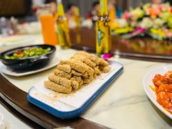 -鑫淼餐饮娱乐中心(江东街店)