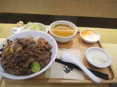 -熊吞·大碗丼烧肉饭(济宁万达广场店)