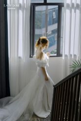 -Lady  Jane高端婚纱礼服馆