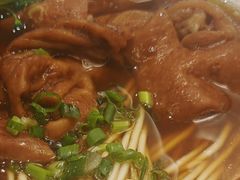 肥肠浇头面-囿面传统制面馆(中央路店)
