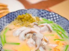 -荣家黄鱼面(前滩太古里店)