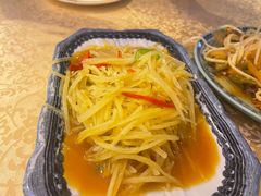 -维吾尔餐厅(宜山路店)