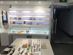 -浮光眼镜·蔡司视觉合作·数字验配中心(陆家嘴店)
