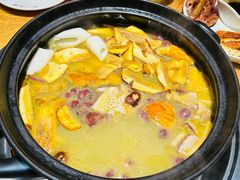 -一朵菌·野生菌探索家火锅(南亚店)