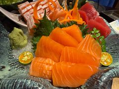 -山川小町·极番烧肉(新地假日广场店)