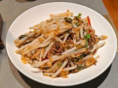 雪菜银牙炒肉丝-姑苏家宴·苏帮菜·松鼠桂鱼(苏州总店)