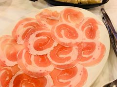 -鲜入围煮花胶鸡海鲜火锅