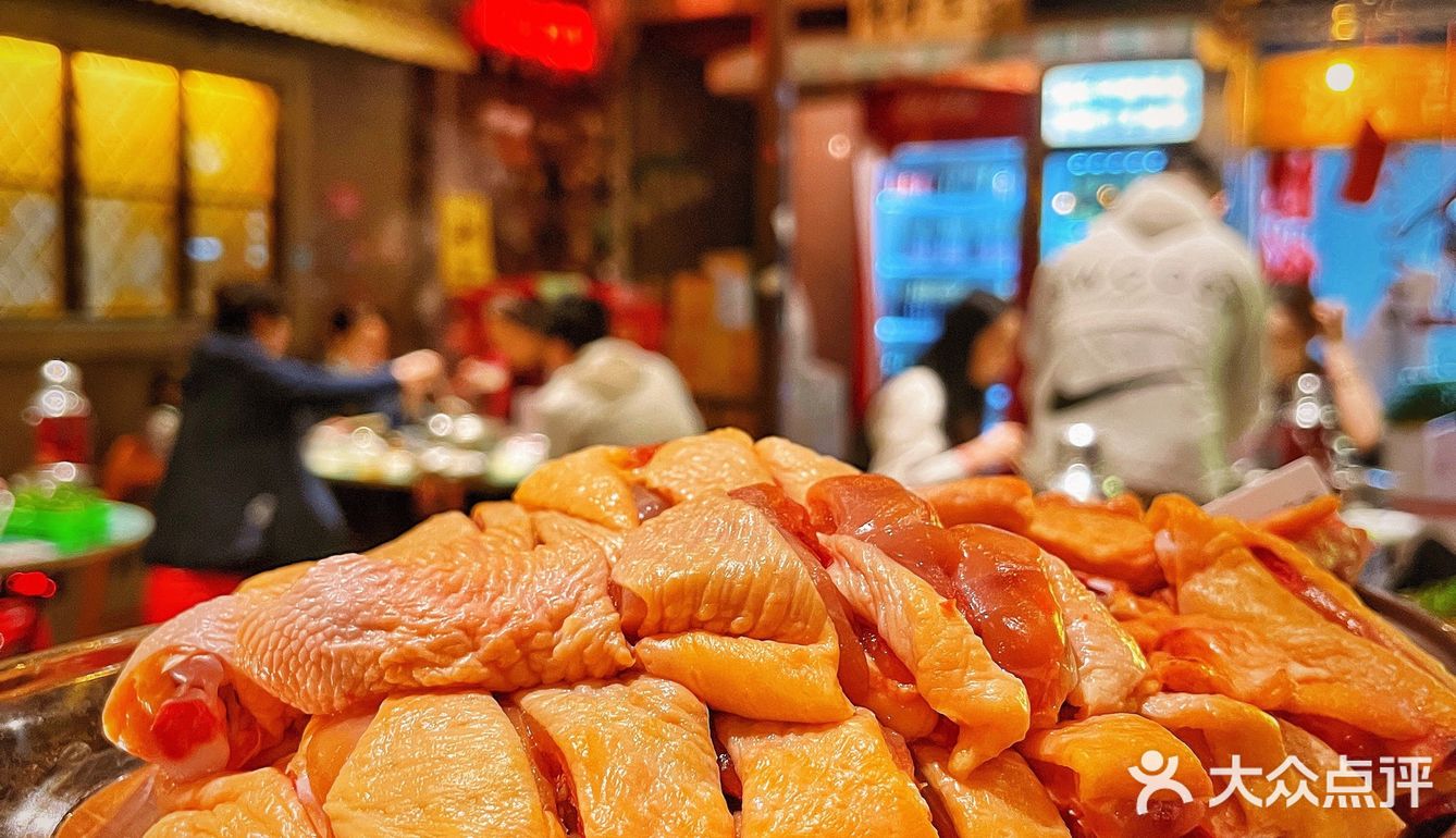 吃鸡吃出了名场面📢包租婆怎么没水了‼️