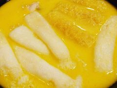 -鲜入围煮花胶鸡海鲜火锅