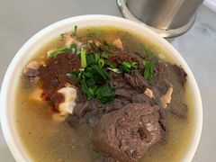 鸡肉饵丝-文山荷鲜居(翠湖店)