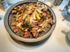 铁板羊肉-宝轩渔府·老字号海鲜·正宗津菜(水上店)
