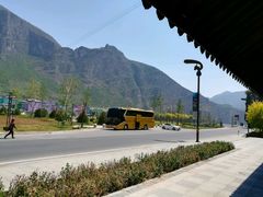 -百里峡七彩艺术小镇