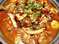 -龙巢盱眙龙虾·牛蛙·烧烤宵夜(八卦岭店)