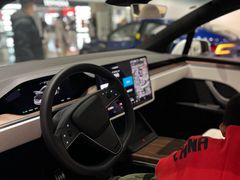 -TESLA 特斯拉(北京颐堤港体验店)