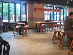 大堂-星巴克臻选(长沙运达中央广场店)