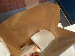 -麦当劳(乳山路店)