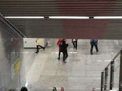 -红土地(地铁站)