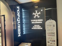 -TOP HAIR SALON