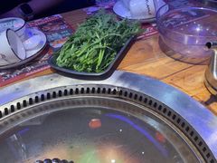 -山河屯铁锅炖·非遗东北菜(南山店)