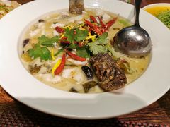 金汤酸菜海鲈鱼-肴约·花园式餐厅(湖里店)