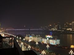-盛宴标帜西餐厅龙虾.鲍鱼•牛排(重庆喜来登大酒店)