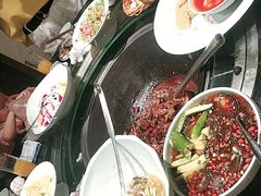 -挂旗柴锅鸡(蚌山区嘉年华店)