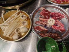 -欧巴炭烤肉오빠숯불구이(南京东路店)
