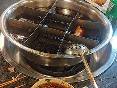 -邓莽子老火锅(中兴路总店)