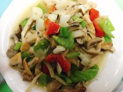 -泸沽肴(泸沽湖大洛水村农村信用社旁店)