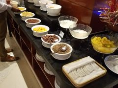 自助调料区-昆明佳华广场酒店·西餐厅