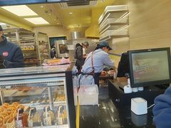 -85度C(生甜甜圈研究工坊·上海松江人民北路店)