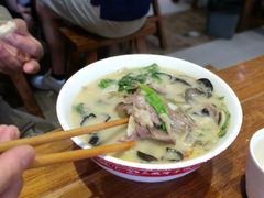 -三厂烩羊肉(沙口路店)