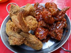 -BHC炸鸡(明洞总店)