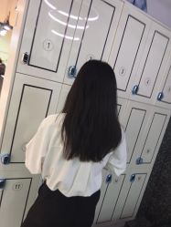 -丝语萱形象