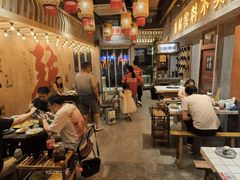 -旧街市鲜货老火锅(大光路店)