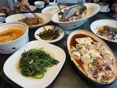 -鑫悦楼煎蟹·16年海鲜大排档