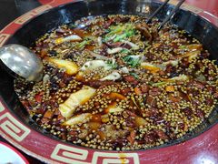 -烧哥美蛙肥肠鱼火锅·十五年社区店
