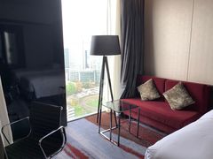 -广州天河希尔顿酒店