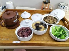 -雪梅月子中心(华侨城店)