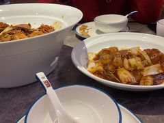 葱烧蹄筋-闫府私房菜·百年鲁菜(恒隆店)