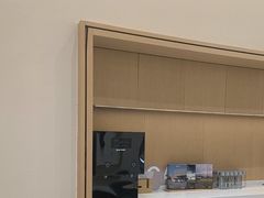 -理想汽车(世纪汇店)