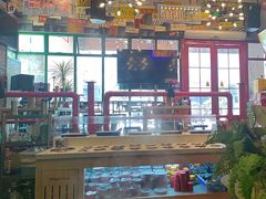 -钢管厂五区小郡肝串串香火锅(梅川路店)