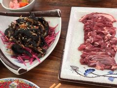 脱骨黑鸡爪-毛辣果·贵州红酸汤牛肉火锅(西单店)